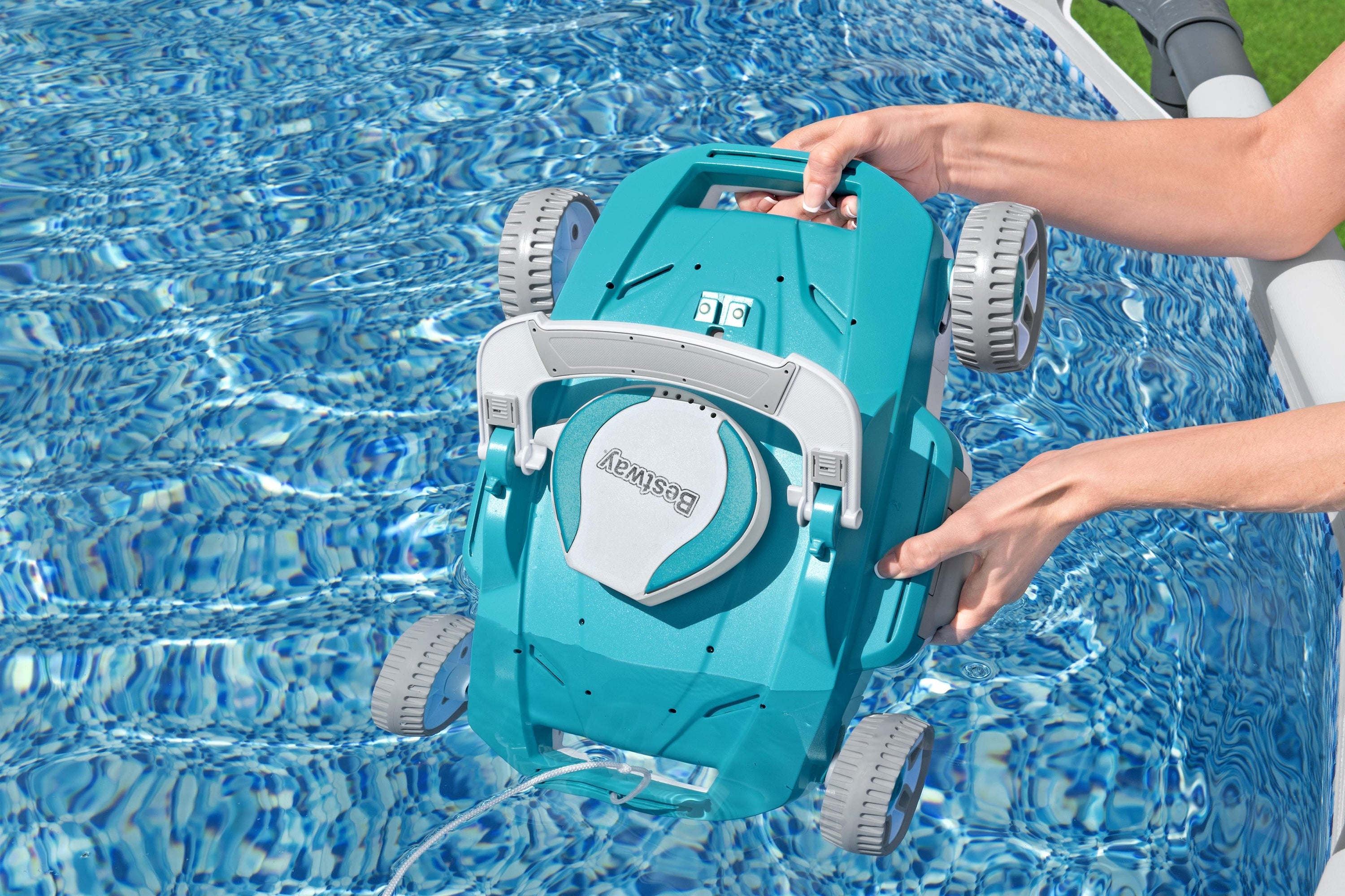 Aspiradora robótica automática para piscinas Bestway AquaTronix G200