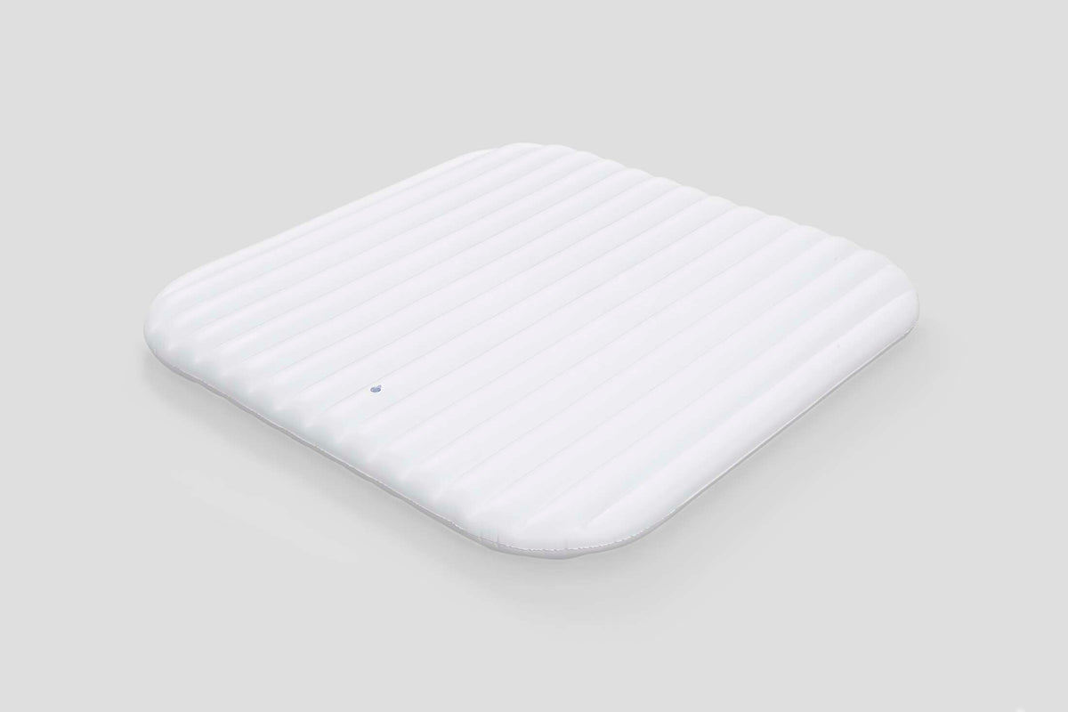 SaluSpa 79" x 79" x 31.5" Square Inflatable Hot Tub Cover Insert